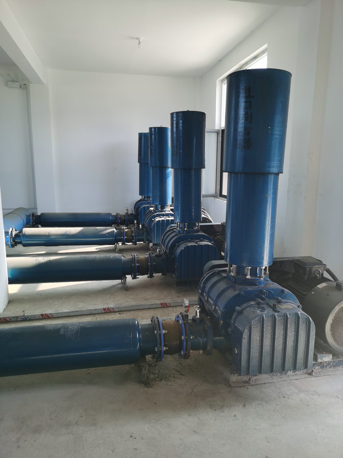 奧鼓羅茨風(fēng)機(jī)水產(chǎn)養(yǎng)殖使用現(xiàn)場